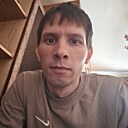 Макс, 33 года