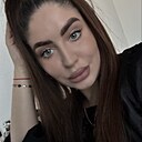 Юля, 25 лет