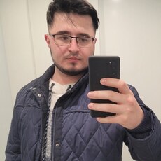 Фотография мужчины Valentin, 27 лет из г. București