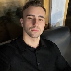 Фотография мужчины Marian, 22 года из г. București