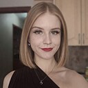 Полина, 22 года
