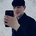 Озод, 20 лет
