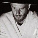 Денис, 33 года