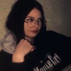 Фотография девушки Полинка, 18 лет из г. Оренбург