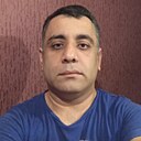 V S, 40 лет