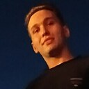 Илья, 23 года