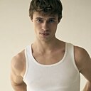 Артём, 22 года