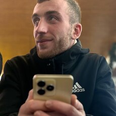 Фотография мужчины Ashot, 24 года из г. Ереван