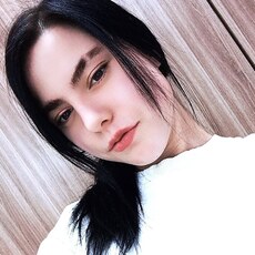 Фотография девушки Виолетта, 21 год из г. Уссурийск