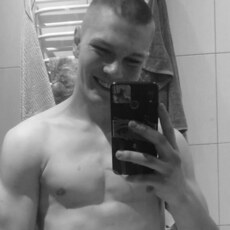Фотография мужчины Павел, 18 лет из г. Омск