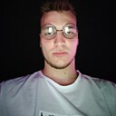 Роман, 22 года