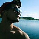 Денис, 32 года