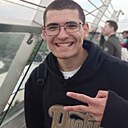 Миша, 19 лет