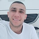 Максим, 32 года