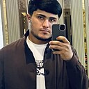 Оятулло, 23 года