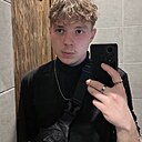 Антон, 23 года