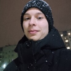 Фотография мужчины Илья, 20 лет из г. Томск