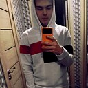 Денис, 22 года