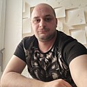 Лев, 32 года