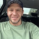 Альберт, 33 года