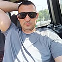 Эдик, 32 года