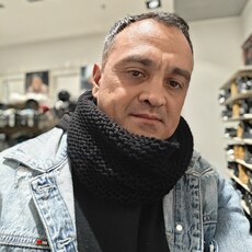 Фотография мужчины Emilio, 44 года из г. Зелона-Гора