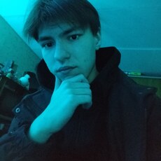 Фотография мужчины Дмитрий, 18 лет из г. Петрозаводск