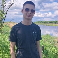 Фотография мужчины Костя, 19 лет из г. Хабаровск