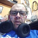 Максим, 42 года