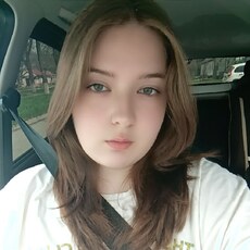 Фотография девушки Полина, 18 лет из г. Пятигорск