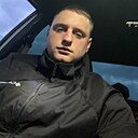 Максим, 23 года