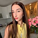 Полина, 23 года