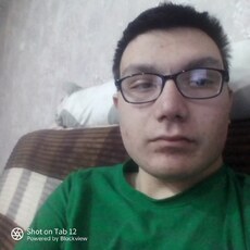 Фотография мужчины Артем, 18 лет из г. Ярославль
