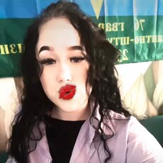 Фотография девушки Каринка, 18 лет из г. Красноярск