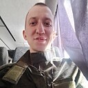 Максим, 33 года