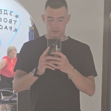 Фотография мужчины Артур, 24 года из г. Киров
