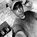 При Знакомстве, 32 года