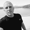 Максим, 32 года