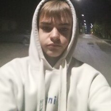 Фотография мужчины Кирилл, 18 лет из г. Воронеж