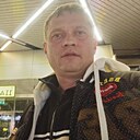 Ден, 40 лет