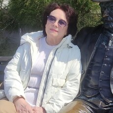 Фотография девушки Елена, 61 год из г. Алексеевка (Белгородская Обл)