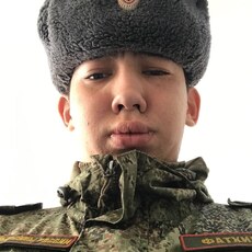 Фотография мужчины Мират, 20 лет из г. Нефтекамск