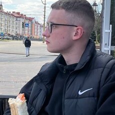 Фотография мужчины Максим, 21 год из г. Гродно