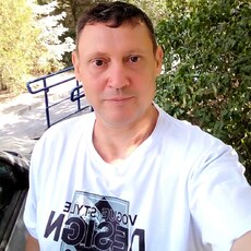 Фотография мужчины Роман, 46 лет из г. Волжский