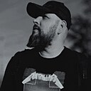 Кто То, 37 лет