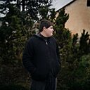 Максим, 22 года