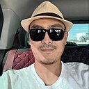 King, 34 года