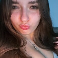 Фотография девушки Алиса, 19 лет из г. Саратов