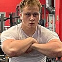 Макс, 27 лет