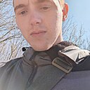 Лев, 20 лет